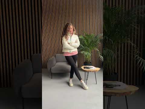 Укорочений жіночий пуховик куртка рожева Bubble, видео 1