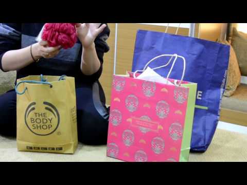 Video: Body Shop, Forest Essentials, Clinique Shopping