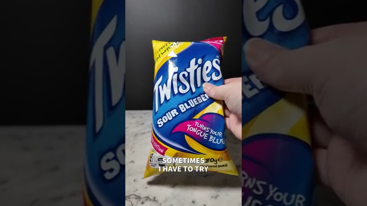 Twisties Sour Blueberry 🫐 Turns Your Tongue BLUE?! 😱 Honest Taste Test! 