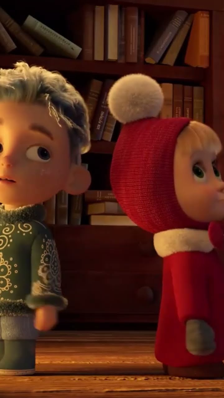 А як ви готуєтеся до Нового року??? #Shorts #машатаведмiдь #MashaBearUkr #mashaandthebear #12місяців