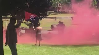 Police declare riot amid dueling protests in Oregon City