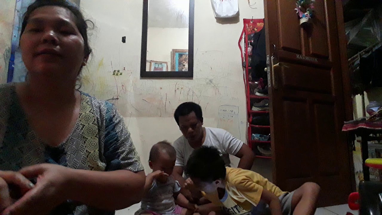 Octo olive menikmati sajian mamanya