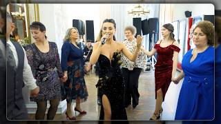 Bianca Mitroi - Petrecere de 8 Martie