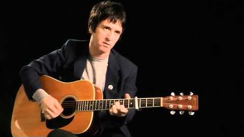 Johnny Marr plays Bigmouth Strikes Again