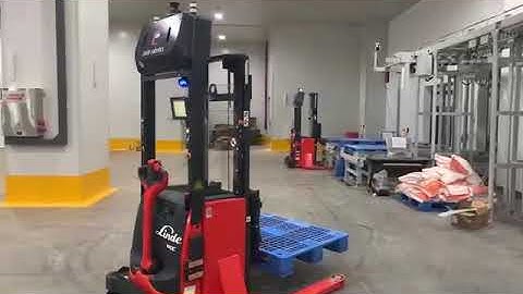 Closed pallet AGV or AGF automated guided forklift or reach truck for tonne above pallet