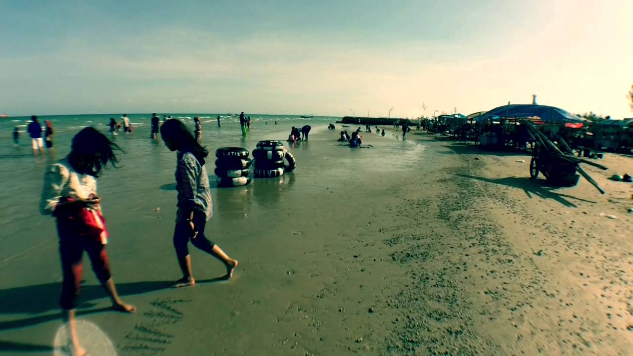 Pantai Camplong Sampang Madura