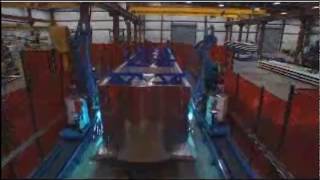 Aluminum Welding: Bulk Trailer (4/7)
This video demonstrates the a robotic cell for welding aluminum bulk trailer parts.
Learn more in the guide: Aluminum Welding from A to Z. Sign up to view it here: https://info.motoman.com/aluminum-welding-a2z Aluminum Welding: Bulk Trailer (4/7)
