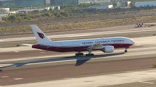 Plane Spotting | Arizona Cardinals Football Team Plane 777-200 Departs Phoenix