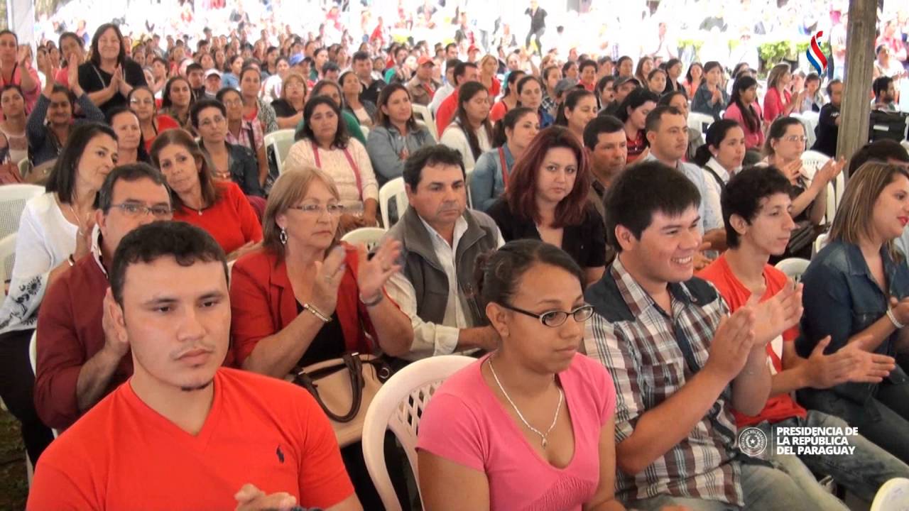 Presidente Cartes anuncia mayor inversión en gastos sociales - YouTube
