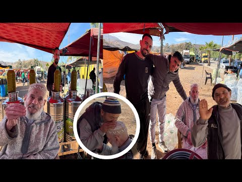 أقدم تاجر زيت الزيتون فالمغرب 100 سنة و هو في حرفة بيع زيت و تخفيض 50 في مئة و المبادرة مزال كاينة