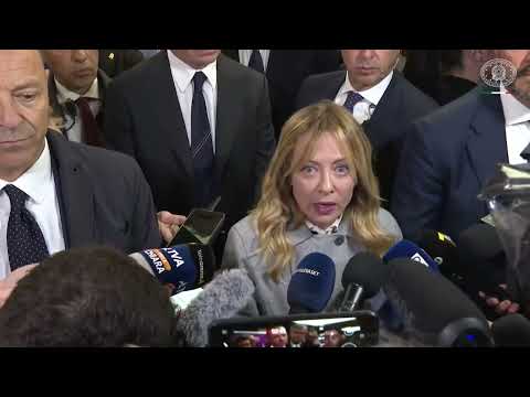 Video GIORGIA MELONI: TRUMP CONTRO IL PAPA? DICHIARAZIONI INACCETTABILI