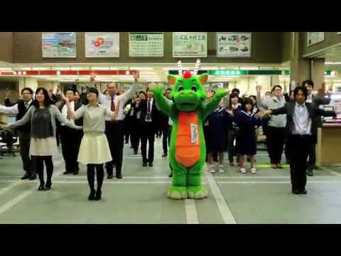 恋するフォーチュンクッキー 埼玉県鶴ヶ島市 Ver. メイキング映像 保育園の子どもたちや市役所の皆さんが踊ってくれました