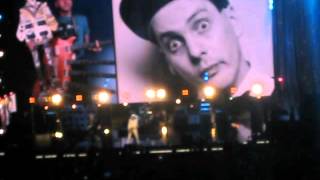CHEAP TRICK I WANT YOU TO WANT ME
I filmed this at the BARCLAYS CENTER at the 2016 ROCK AND ROLL HALL OF FAME INDUCTION,. This is an UnsteadyCam Production. I filmed this full stage because the stage was so far away. CHEAP TRICK I WANT YOU TO WANT ME
