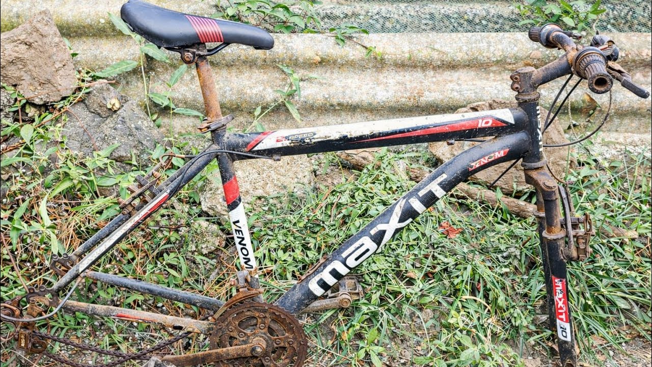 EPIC $10 Bike Restoration – From Scrap Metal to Stunning
