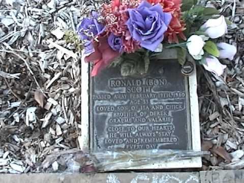 Bon Scott's Grave Perth Australia