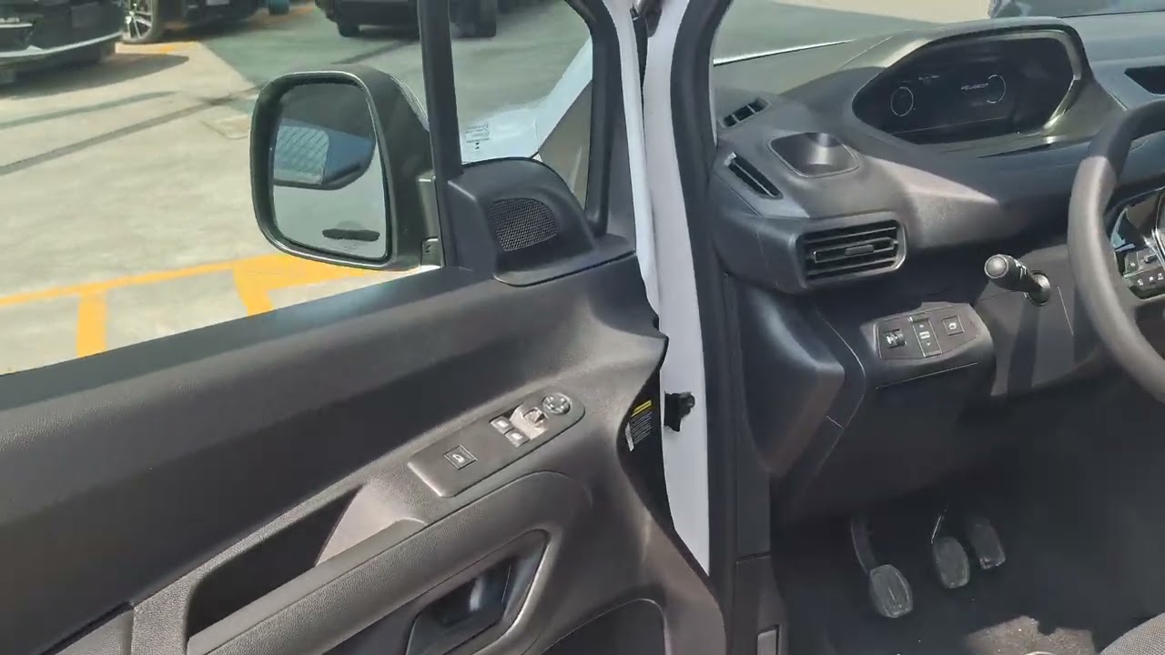 Peugeot Partner PureTech Maxi Pack 2025