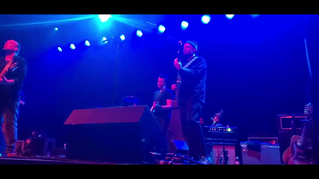 Sunny Day Real Estate "The Rising Tide," encore at First Avenue