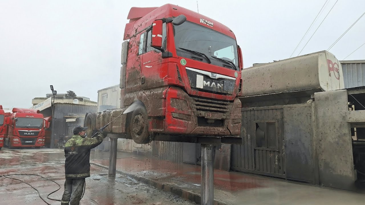 Muddy MAN Truck Wash 🚿 | Real Heavy Vehicle Cleaning ASMR | Car Wash Beast