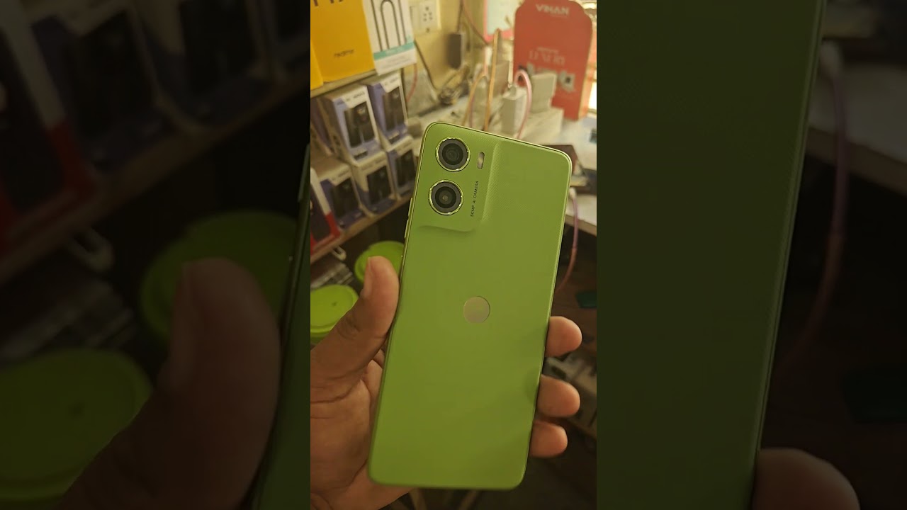 MOTO G06 POWER UNBOXING FIRST LOOK, DEVI TECH, MOTO G06 POWER FIRST LOOK, GREEN COLOUR, BEST MOTO