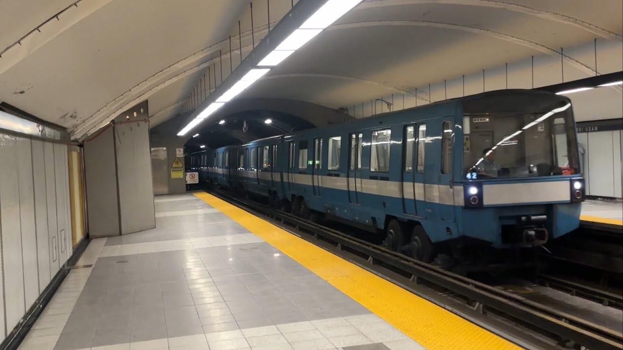 MONTREAL METRO RIDE: LONGUEUIL TO BERRI UQAM 