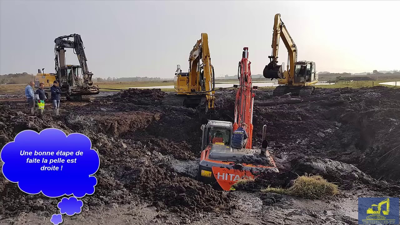 Sauvetage Pelle Embourbée -- Excavator Stuck --