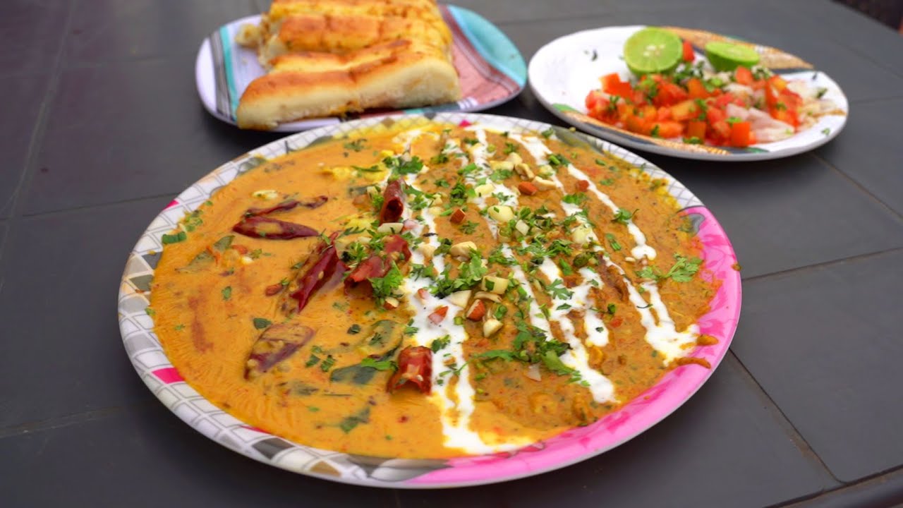Mogi Mughlai Omelette || Surat - Varachha Street Food || Street Food India | Tasty Street Food