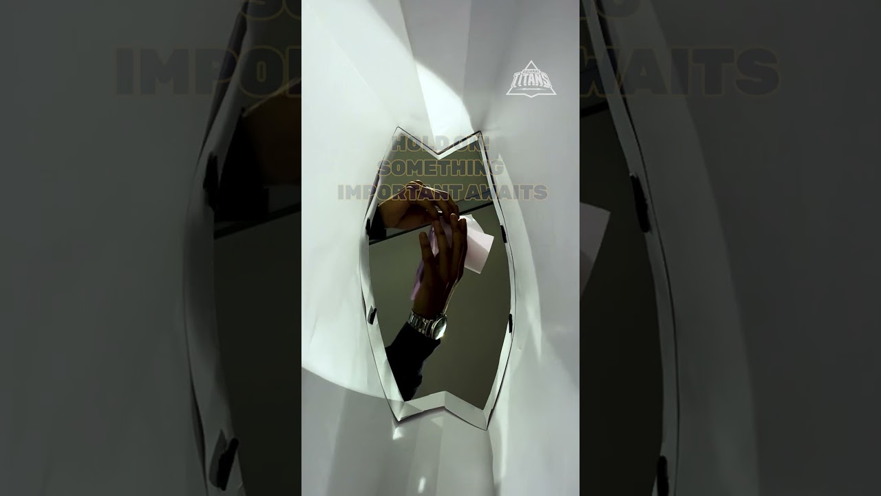 Secure your seats only on @BookMyShow_India ➡️ https://bookmy.show/vkbMBHRcy1b [ Aava De ]