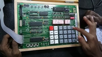 Mechatronics lab traffic light experiment
