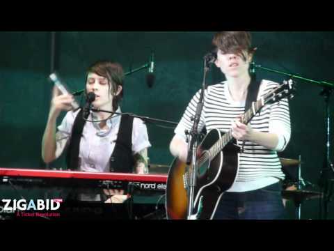 Tegan and Sara perform Back in Your Head at the Hollywood Bowl HD