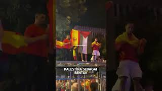 fans spanyol selebrasi piala dunia dengan respect