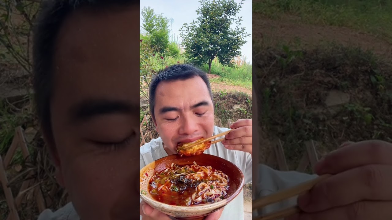 吃饭了哦 兄弟姐妹们 今天吃酸菜鸡蛋面条 简简单单又是一餐#抖音美食推荐官 #美食 #普通的饭菜都是家的味道 @DOU+小助手