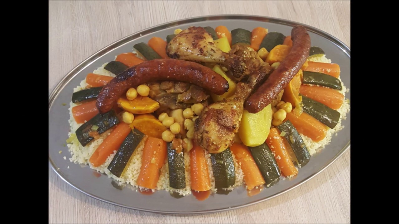 Couscous Royal avec une façon simplifié pour les graines de couscous
