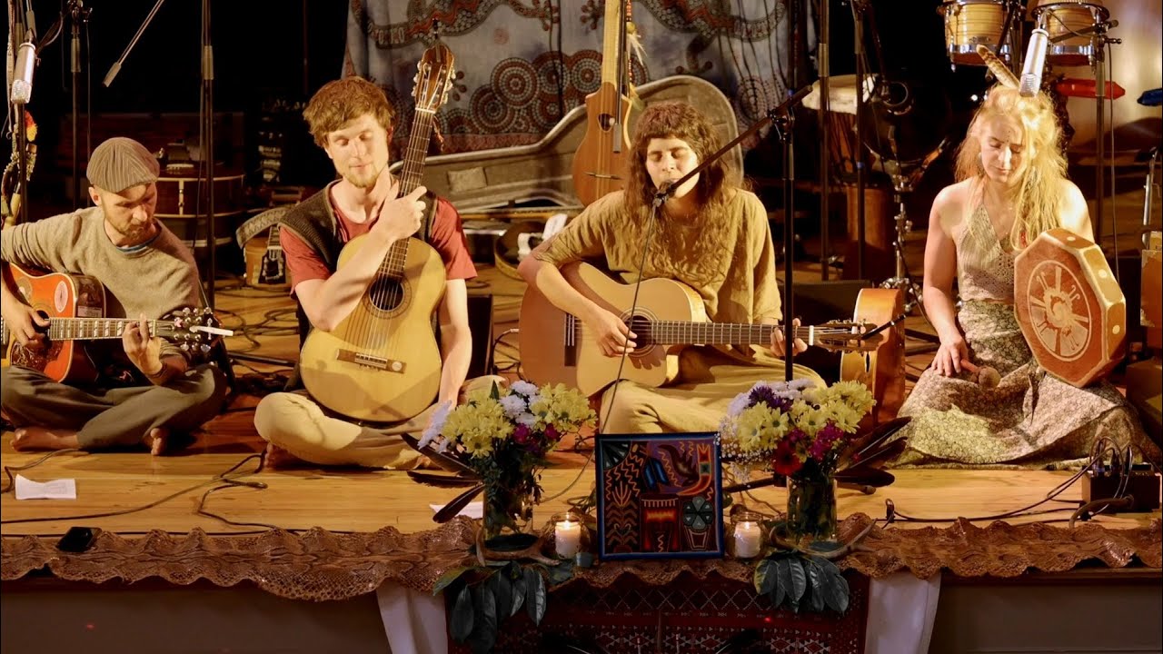 SUNA HILIA (Lu Sarmiento)