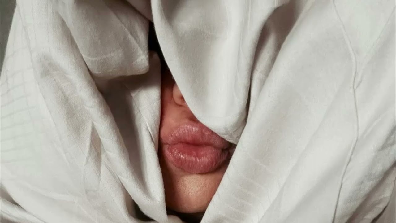 속절없이 마음을 빼앗길 수 밖에 없는 운명이었다