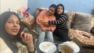 Aj Humne Banaye Chole Kulche Friends Vlog Bindass Talks Girls