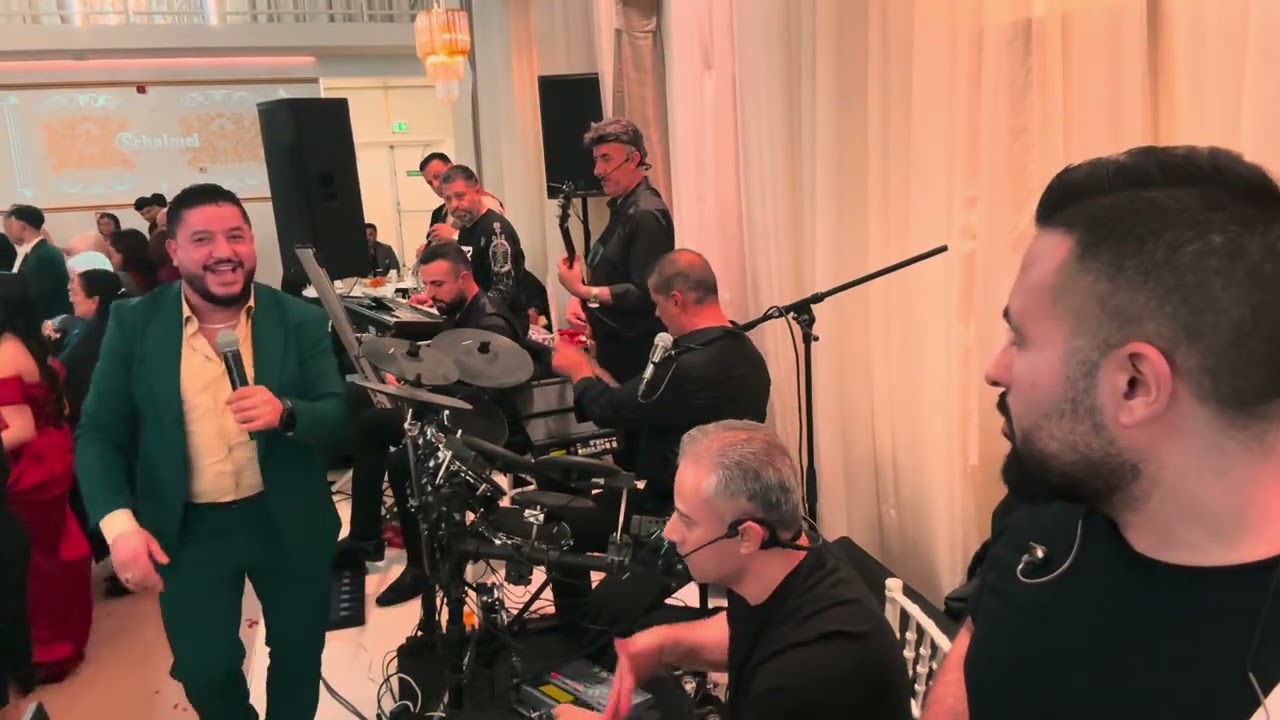 الفنان شيخموس دلدار و علي مصطفى مع كروب روسيل ، حسين حج ناصر 