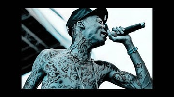 Wiz Khalifa- Name on a Cloud (HD)