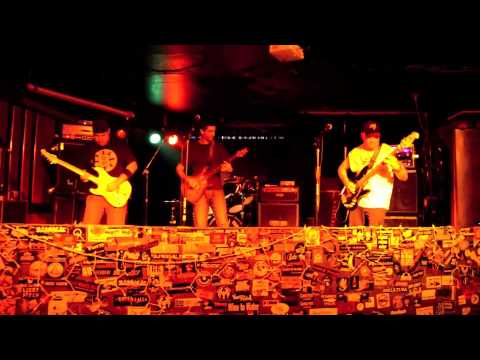 Sludgefeast - Double Minor Live @ Pegasus Lounge