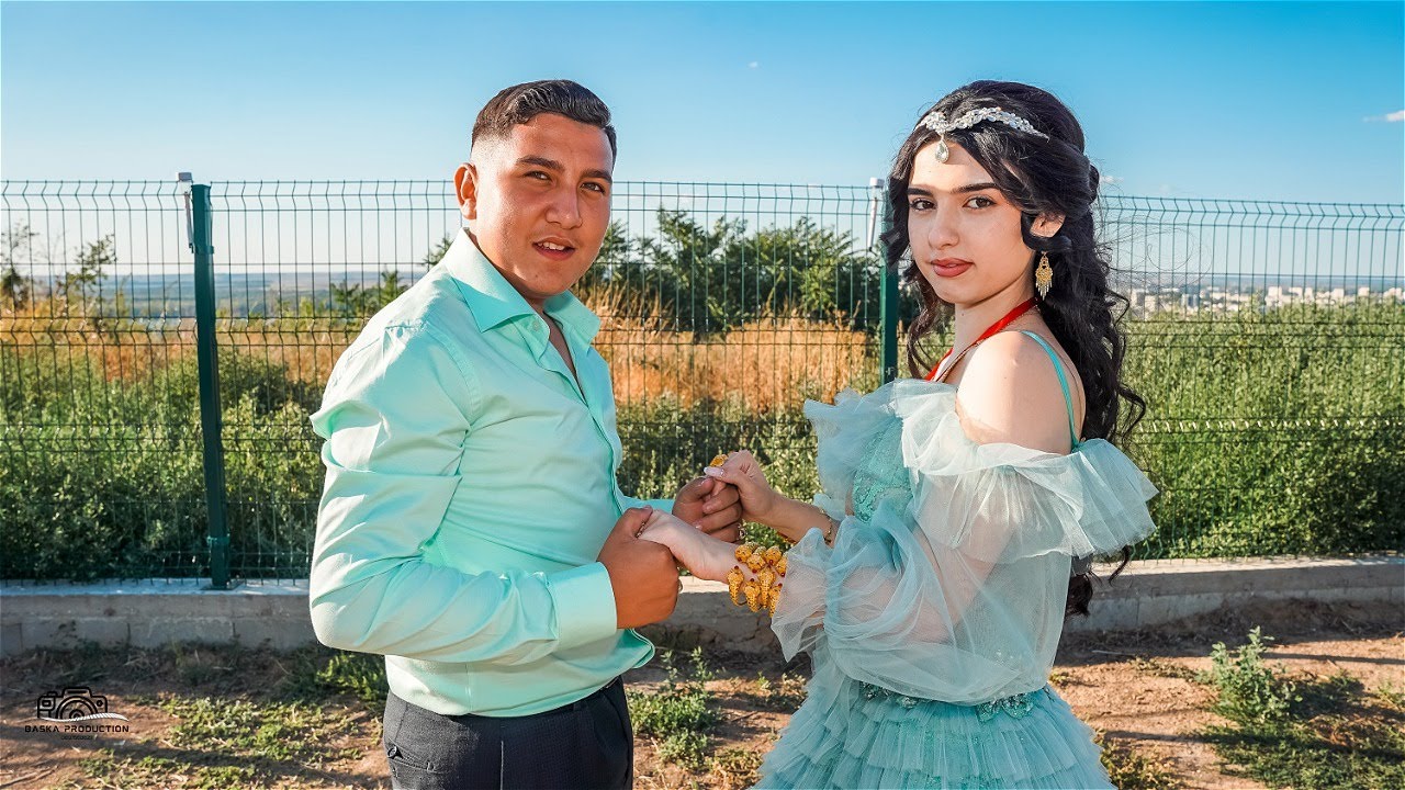 Годежът на Никол и Дарио