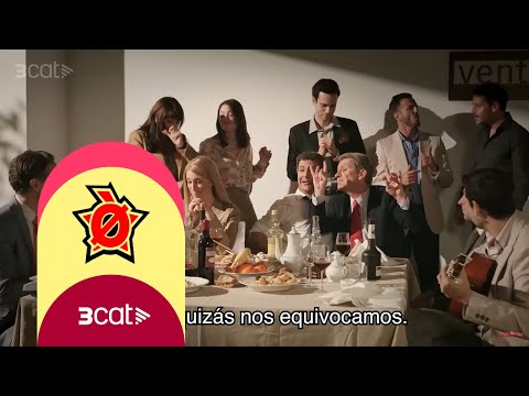 Carlos Mazón canta