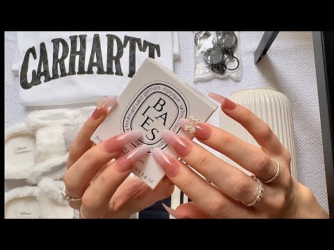 ASMR Christmas Gifts I'm giving 🎄 w/ clicky whispers and tingly tapping