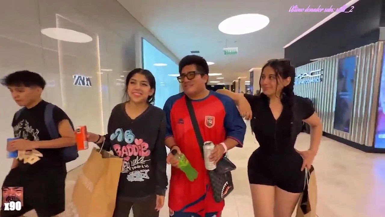 ZULLY COMPRANDO ROPA CON YANIZ Y SIDERAL