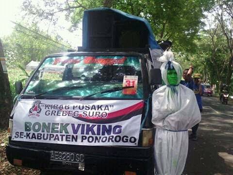 BONEK VIKING Ikut Ramaikan Grebeg Suro