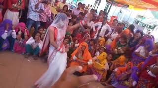 Village Bhabhi Dance Bhojpuri Song