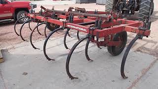 BigIron Auctions International 5500 Chisel Plow
