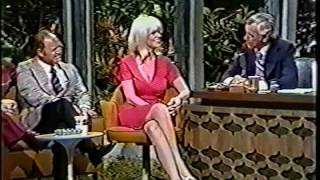 Johnny Carson interviews Carol Wayne  1973