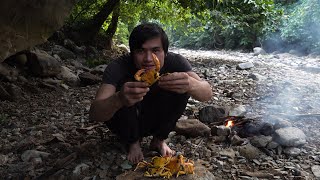 Catch and grill stream crabs - Great food | Episode 14 | Six months of survival with my girlfriend