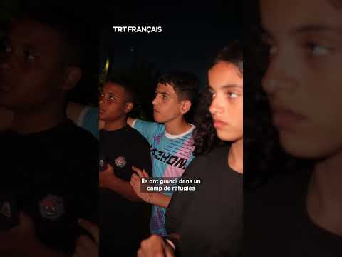 Eight Children from the West Bank Discover the Sea in Nice