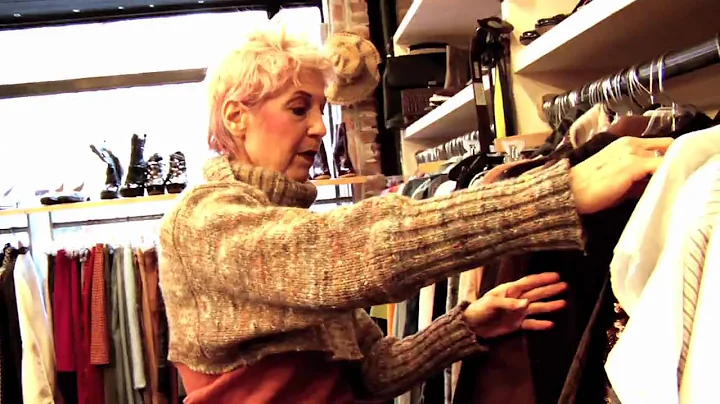 Advanced Style: Thrifting with Debra!