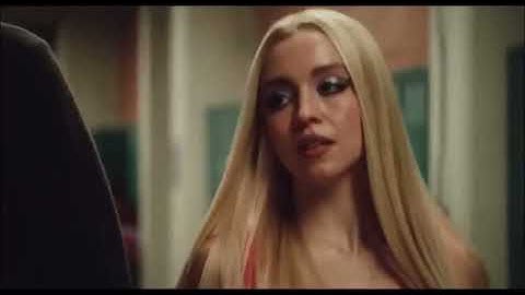 Cassie and Nate walking down the hallway (Euphoria 2x07)